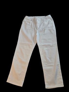 Chico's 2 (US 12) White Denim So Slimming Girlfriend Cropped Jeans 5 Pocket